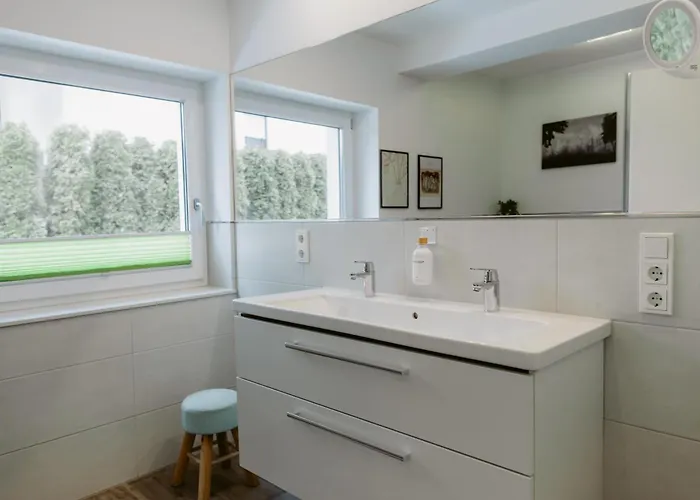 Charmante Mit Sauna Und Terrasse *